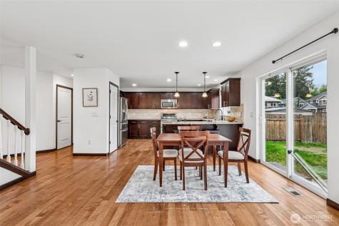 2333 122nd Place SE Everett WA 98302