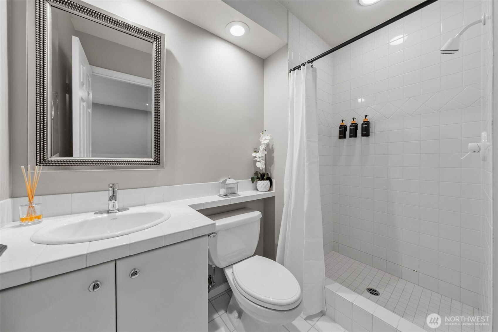 4811 Old Stump Drive NW Gig Harbor WA 98332