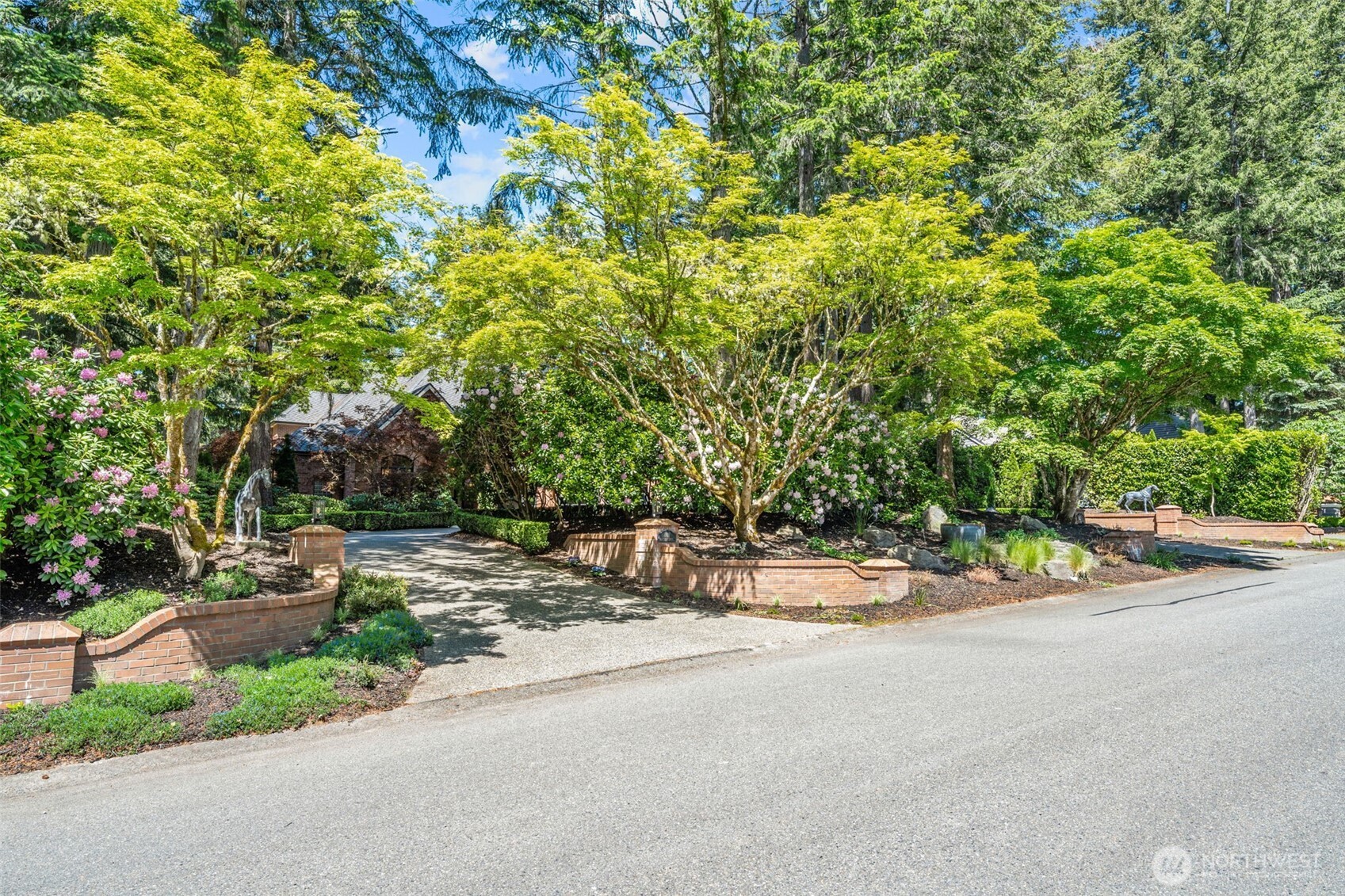 4811 Old Stump Drive NW Gig Harbor WA 98332
