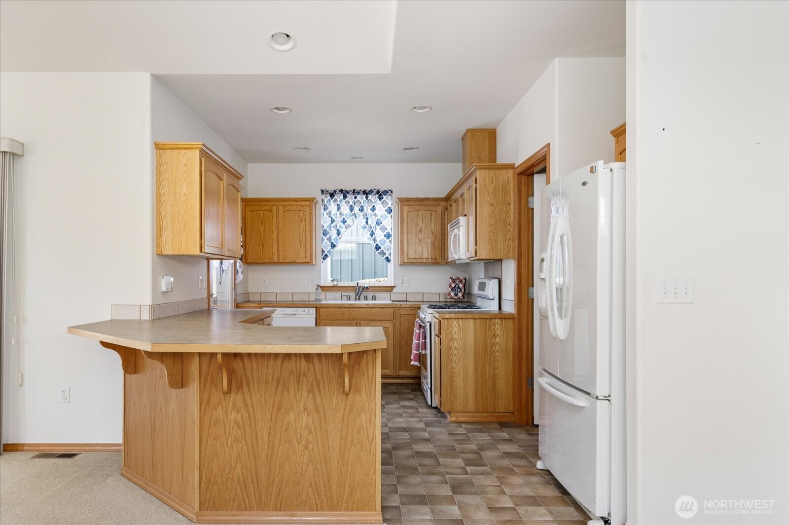1637 SW Vanguard Street Oak Harbor WA 98277