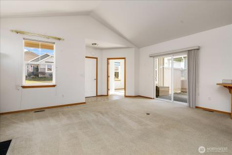 1637 SW Vanguard Street Oak Harbor WA 98277