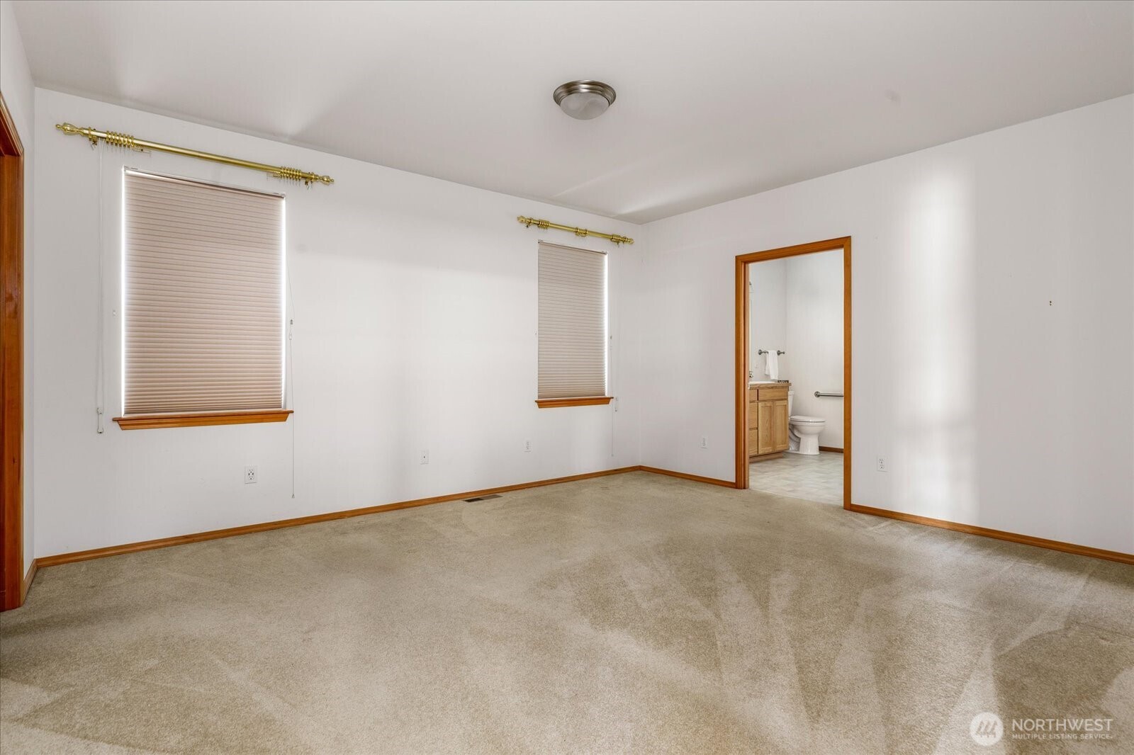 1637 SW Vanguard Street Oak Harbor WA 98277
