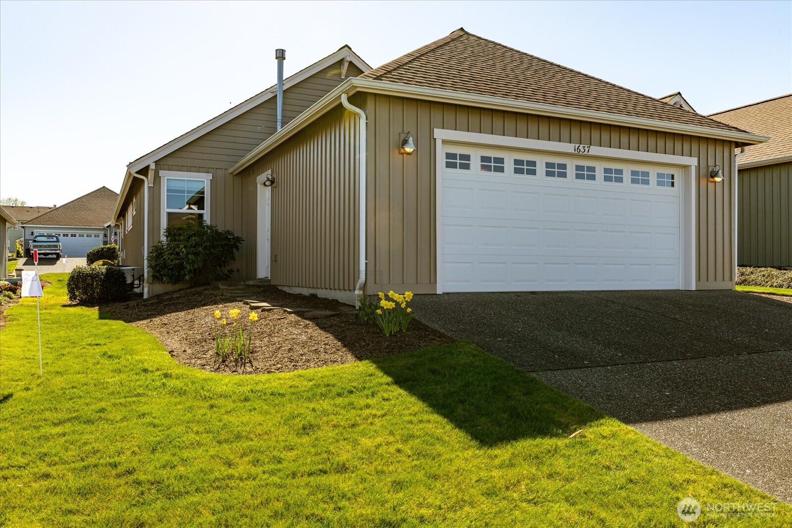 1637 SW Vanguard Street Oak Harbor WA 98277