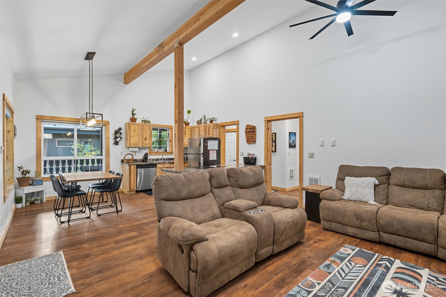 7533 Canyon View Drive Deming WA 98244