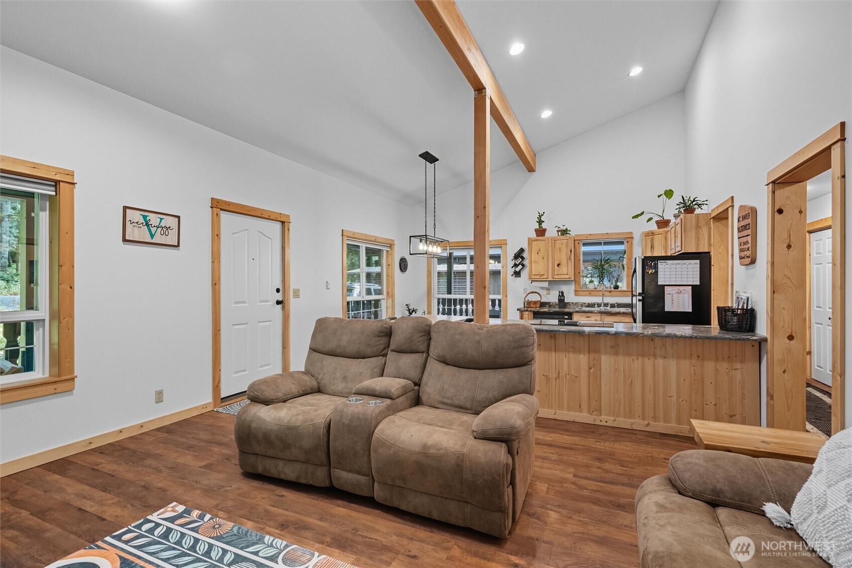 7533 Canyon View Drive Deming WA 98244