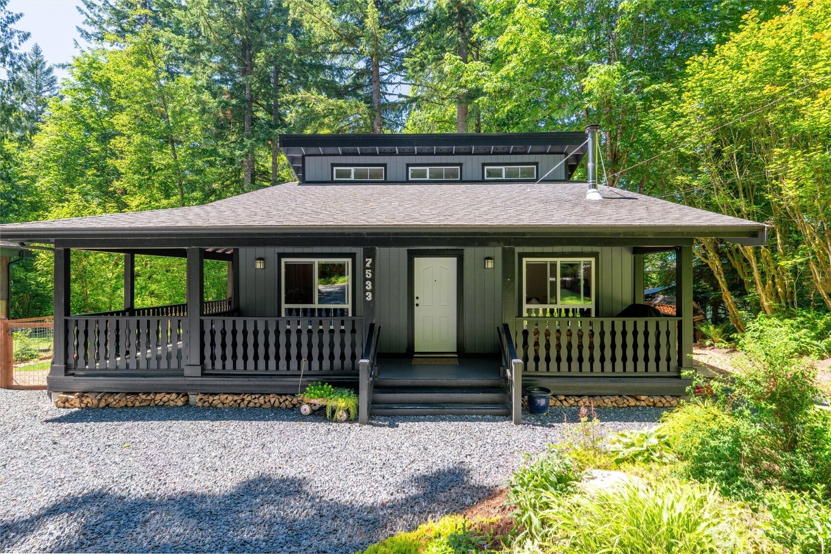 7533 Canyon View Drive Deming WA 98244