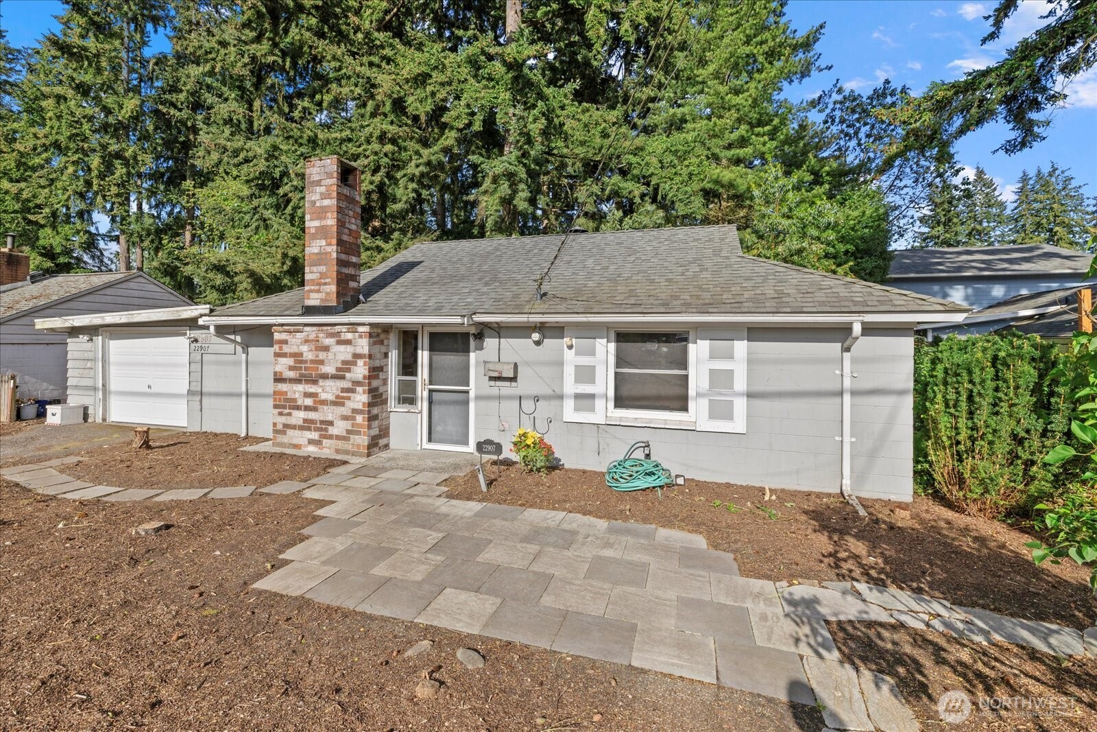 22907 60th Avenue W Mountlake Terrace WA 98043