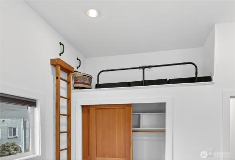 3528 SW 98th Street Seattle WA 98126