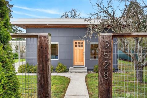 3528 SW 98th Street Seattle WA 98126