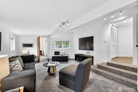 3528 SW 98th Street Seattle WA 98126