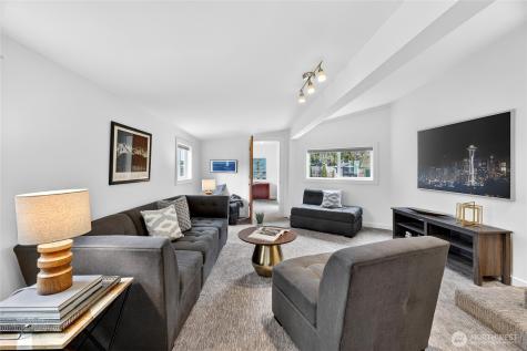 3528 SW 98th Street Seattle WA 98126