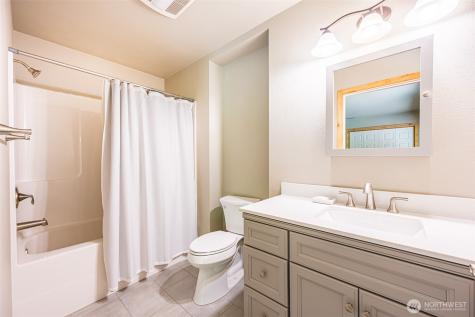 530 Montgomery Lane Port Ludlow WA 98365