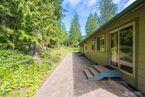 530 Montgomery Lane Port Ludlow WA 98365