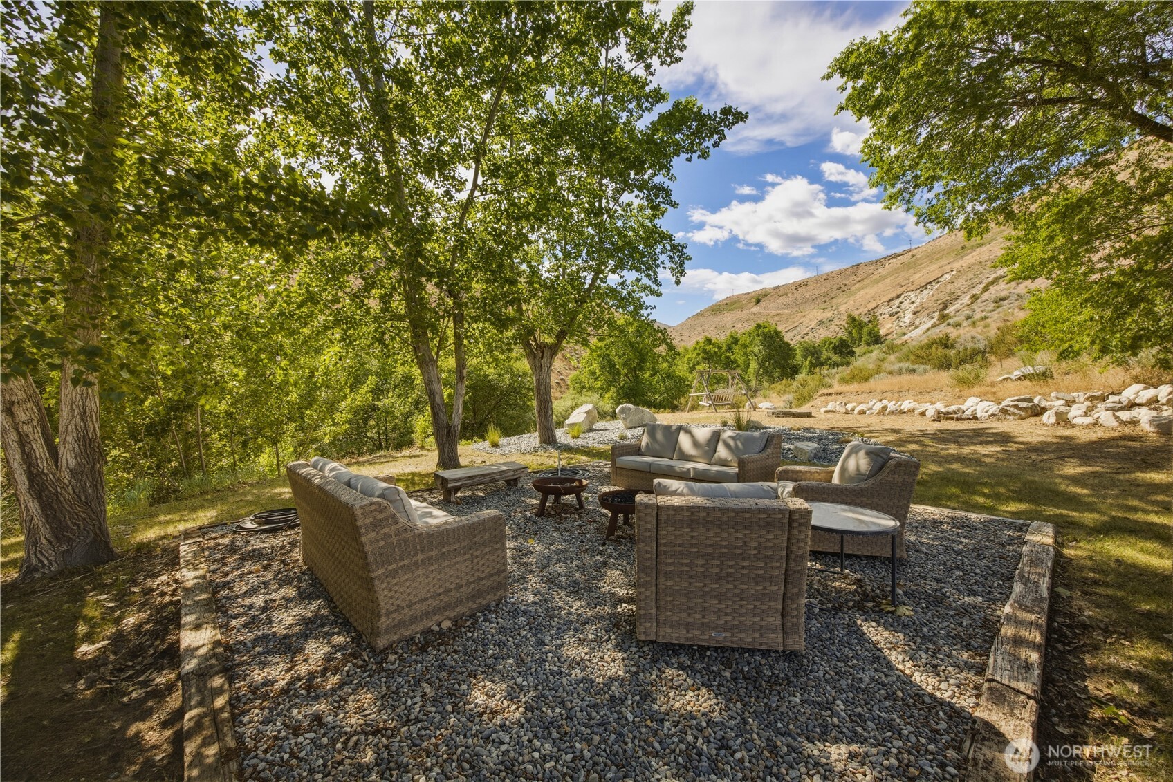 25505 Us Highway 97 Pateros WA 98846