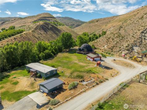 25505 Us Highway 97 Pateros WA 98846