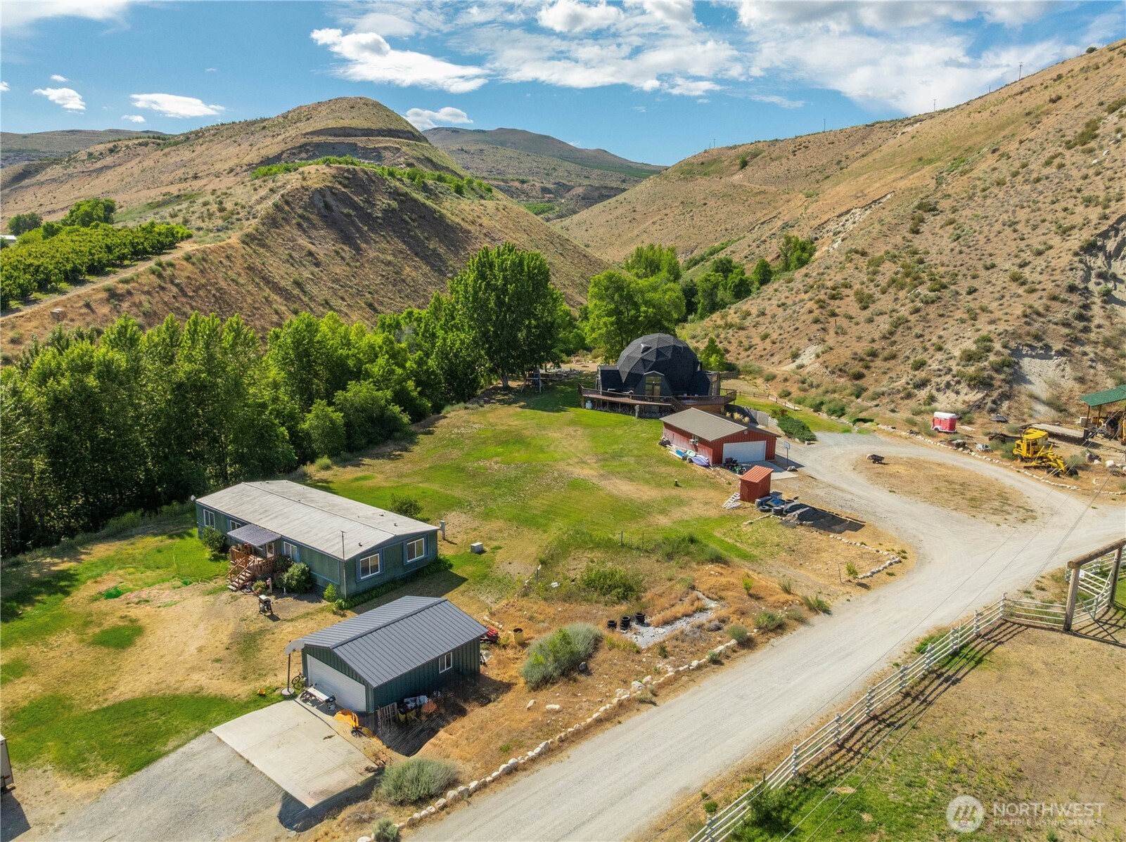 25505 Us Highway 97 Pateros WA 98846