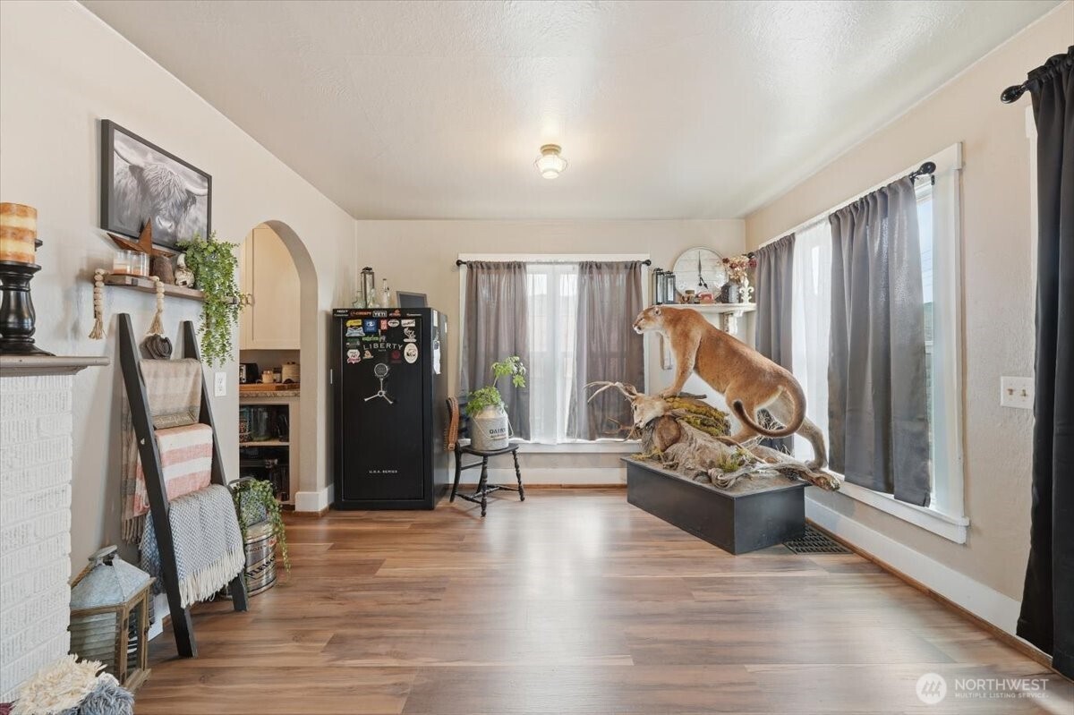 608 N Bradley Street Chelan WA 98816