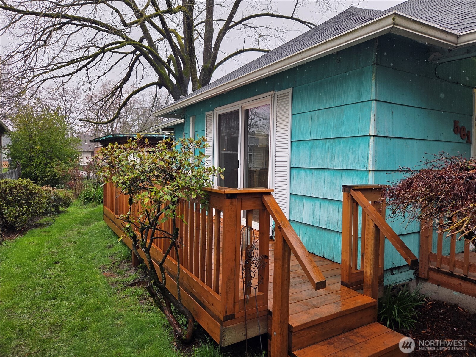 561 15th Avenue Longview WA 98632