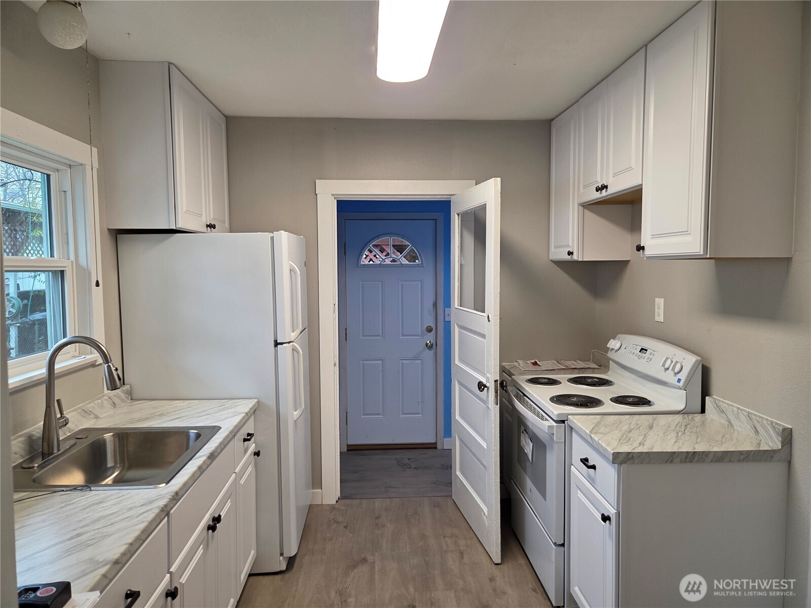 561 15th Avenue Longview WA 98632