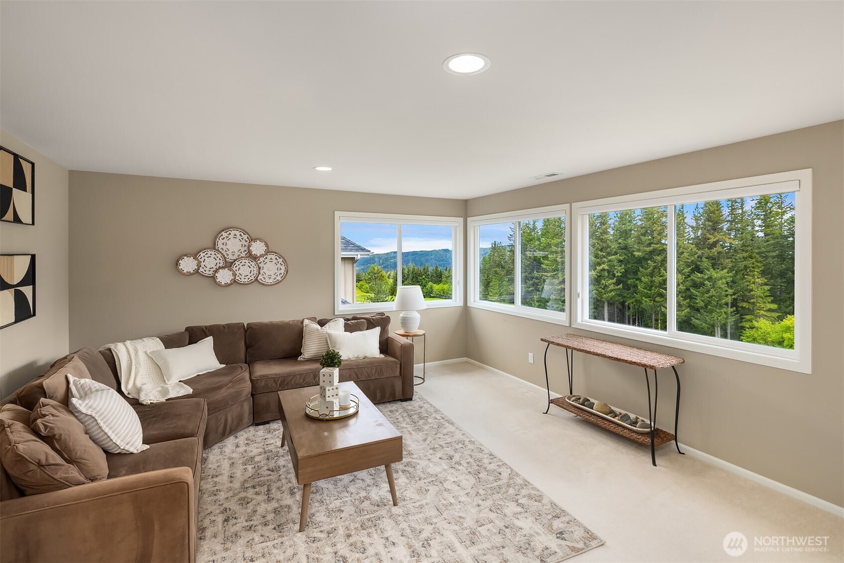 6606 Fairway Avenue SE Snoqualmie WA 98065