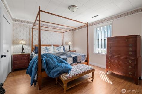 305 NW Coveland Street Coupeville WA 98239