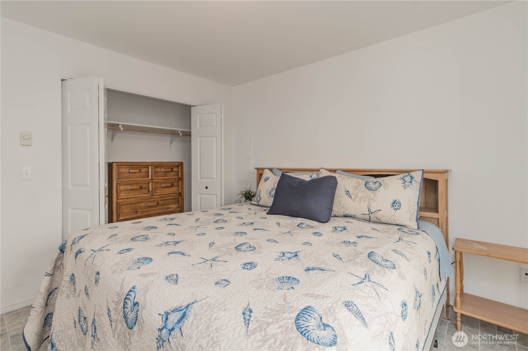 555 Ensign Avenue NW Ocean Shores WA 98569