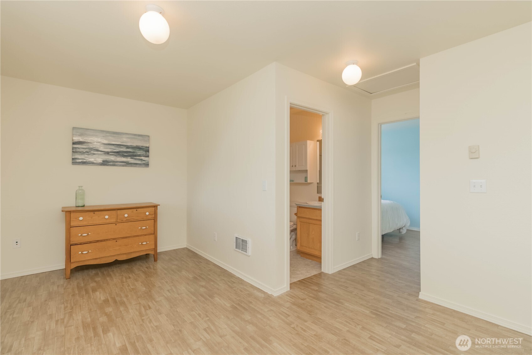 555 Ensign Avenue NW Ocean Shores WA 98569