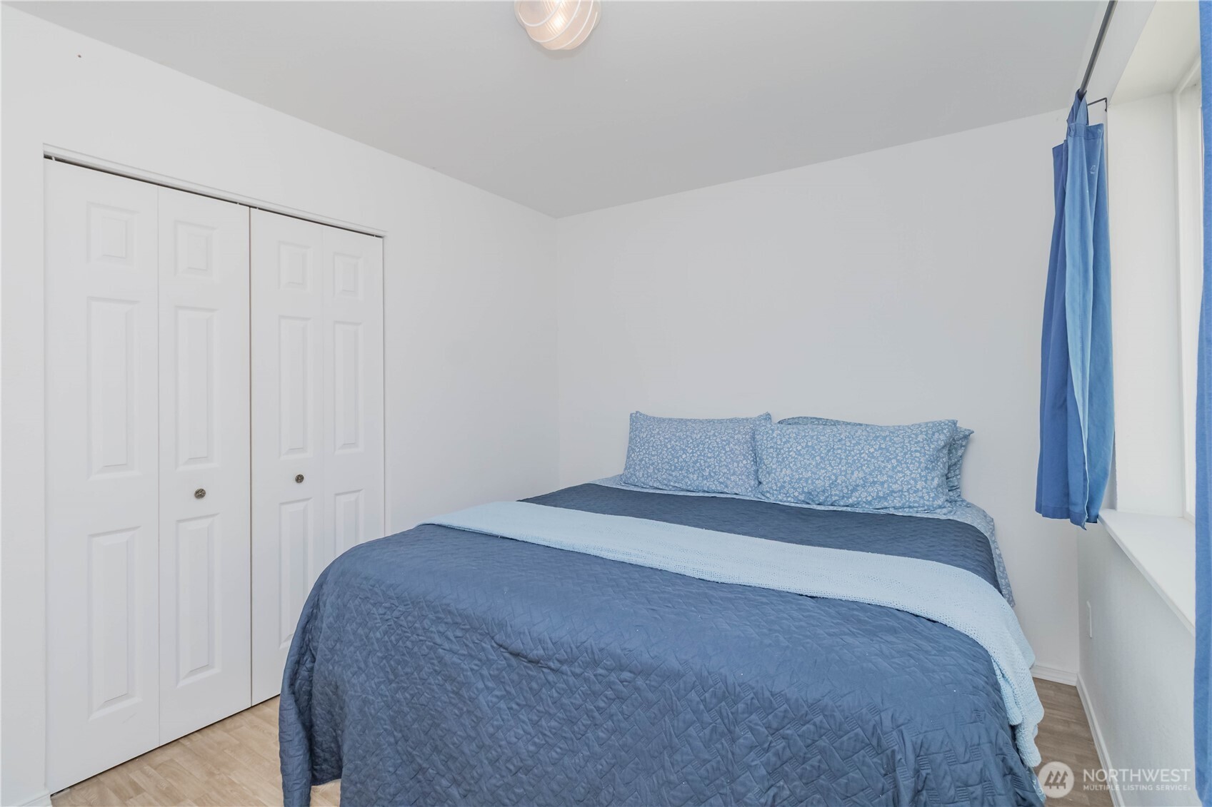 555 Ensign Avenue NW Ocean Shores WA 98569