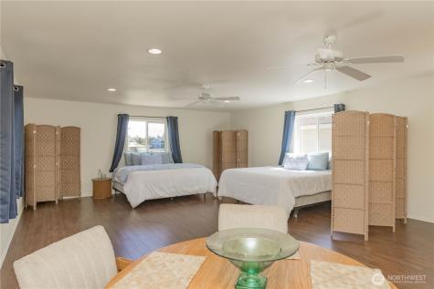 555 Ensign Avenue NW Ocean Shores WA 98569