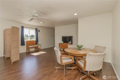 555 Ensign Avenue NW Ocean Shores WA 98569