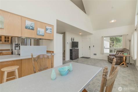 555 Ensign Avenue NW Ocean Shores WA 98569