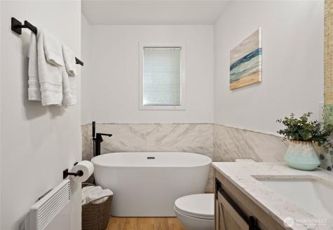 996 Orchid Road Camano Island WA 98282