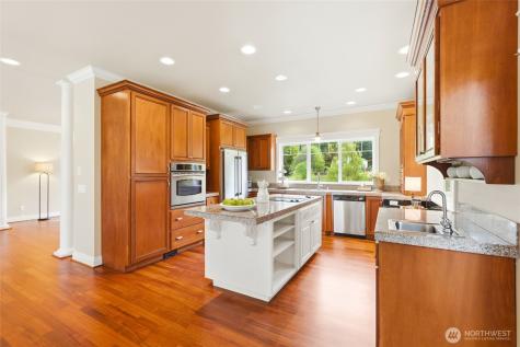 2780 S Utopian Way Camano Island WA 98282
