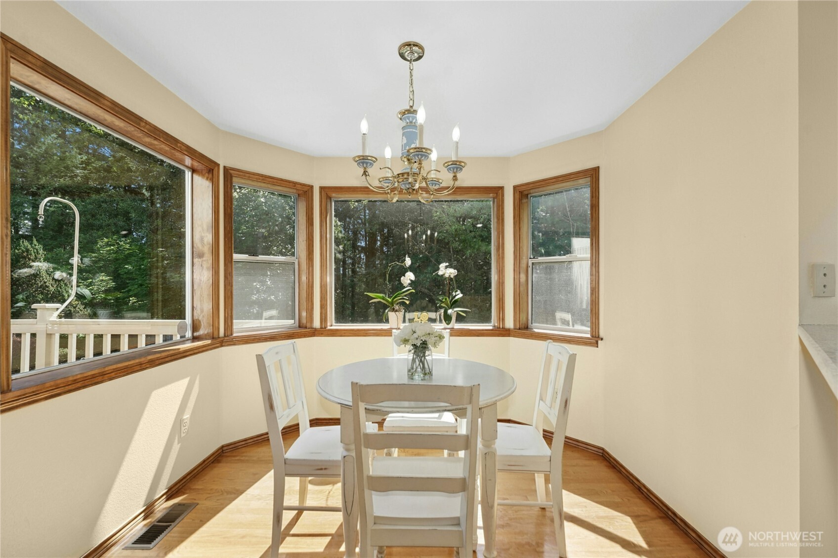 209 SW 331st Place Federal Way WA 98023