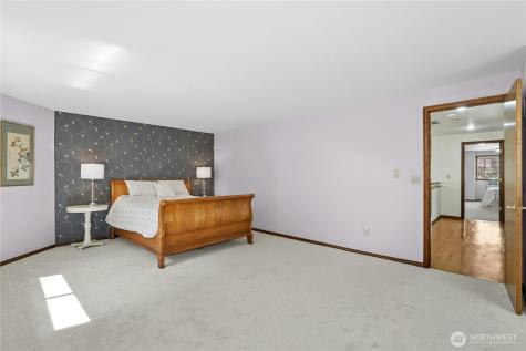 209 SW 331st Place Federal Way WA 98023