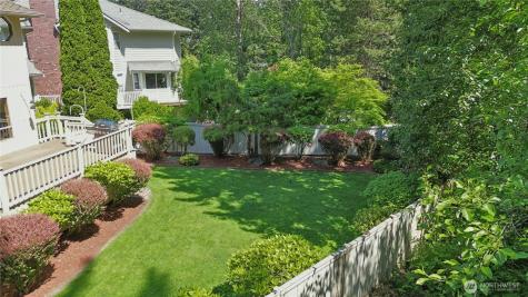 209 SW 331st Place Federal Way WA 98023