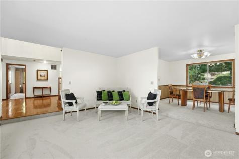 209 SW 331st Place Federal Way WA 98023