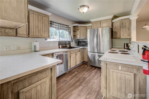 8210 176th Avenue SW Longbranch WA 98351