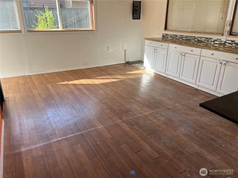 15237 NE 3rd Street Bellevue WA 98007