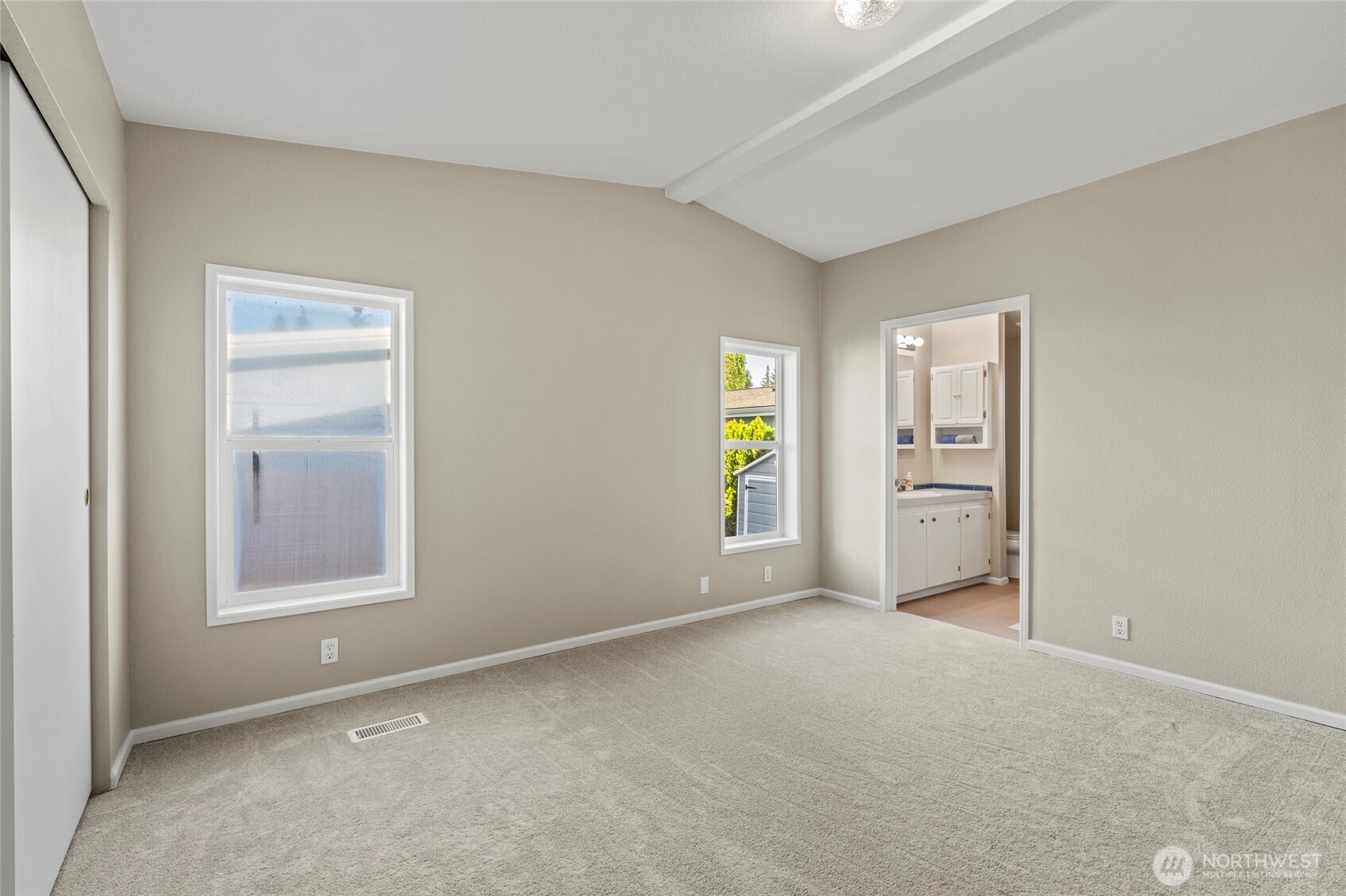 23825 15th Avenue SE Bothell WA 98021