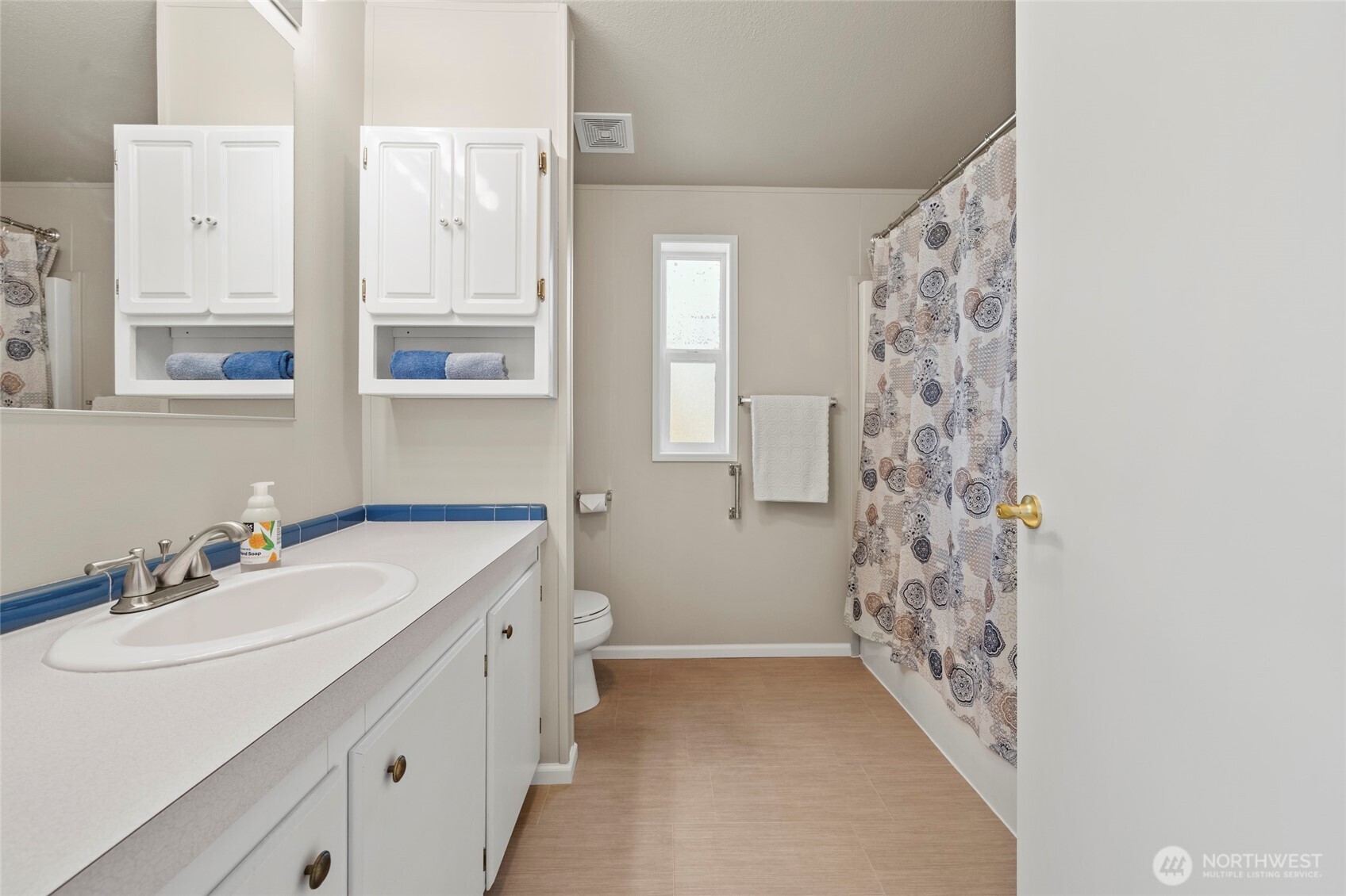 23825 15th Avenue SE Bothell WA 98021
