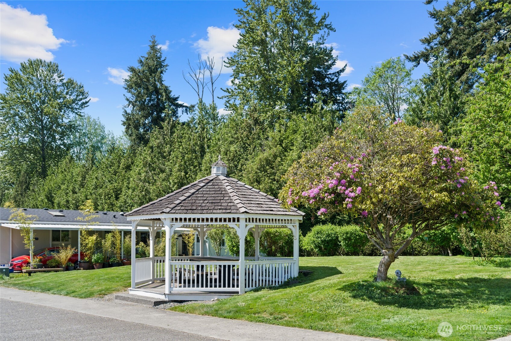 23825 15th Avenue SE Bothell WA 98021