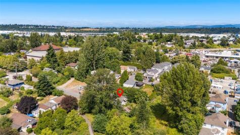 565 S Director Seattle WA 98108