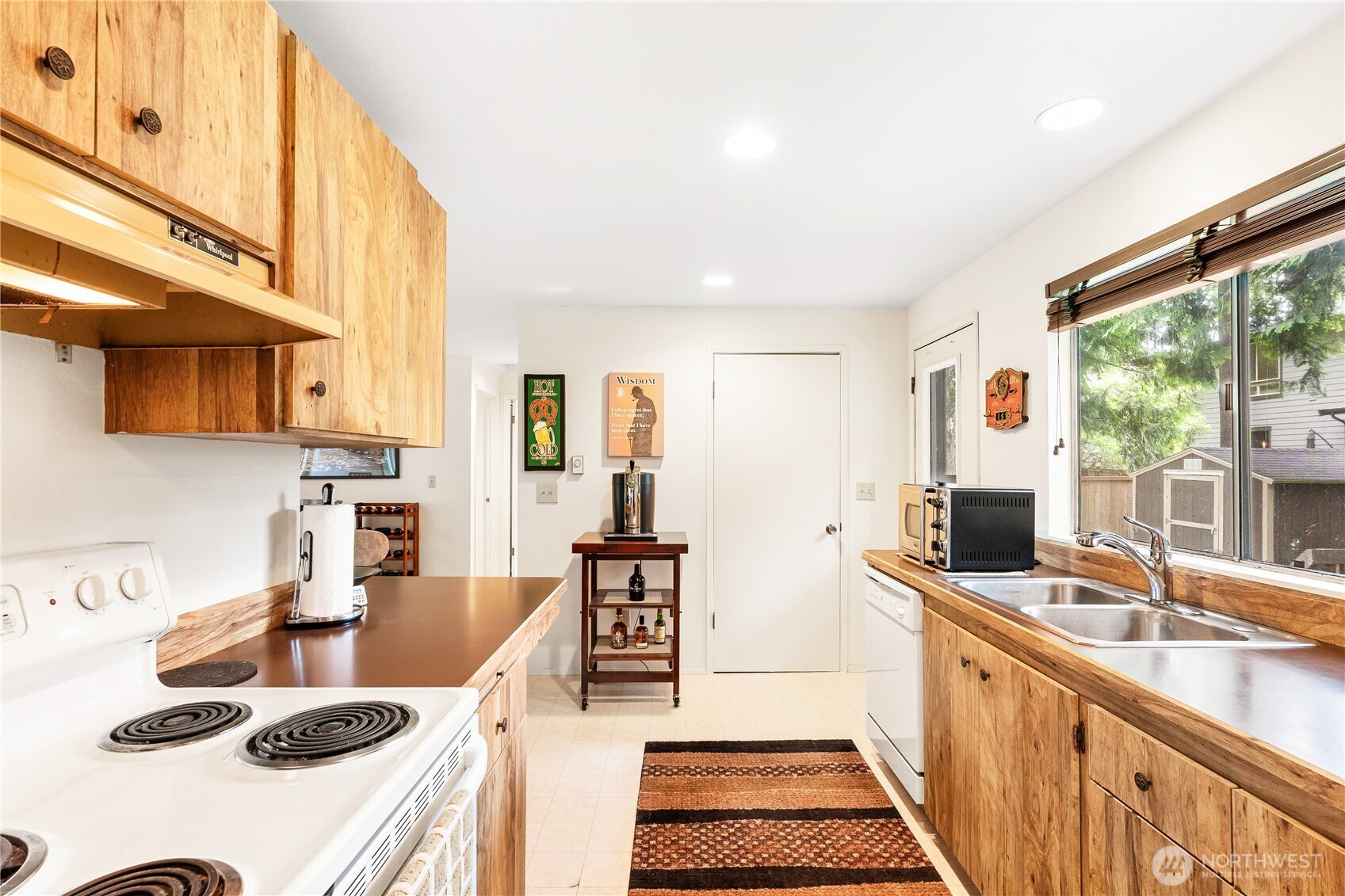 230 222nd Avenue NE Sammamish WA 98074