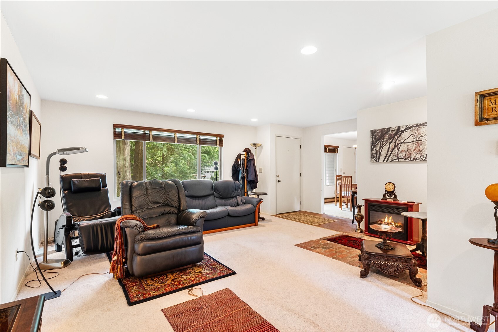 230 222nd Avenue NE Sammamish WA 98074