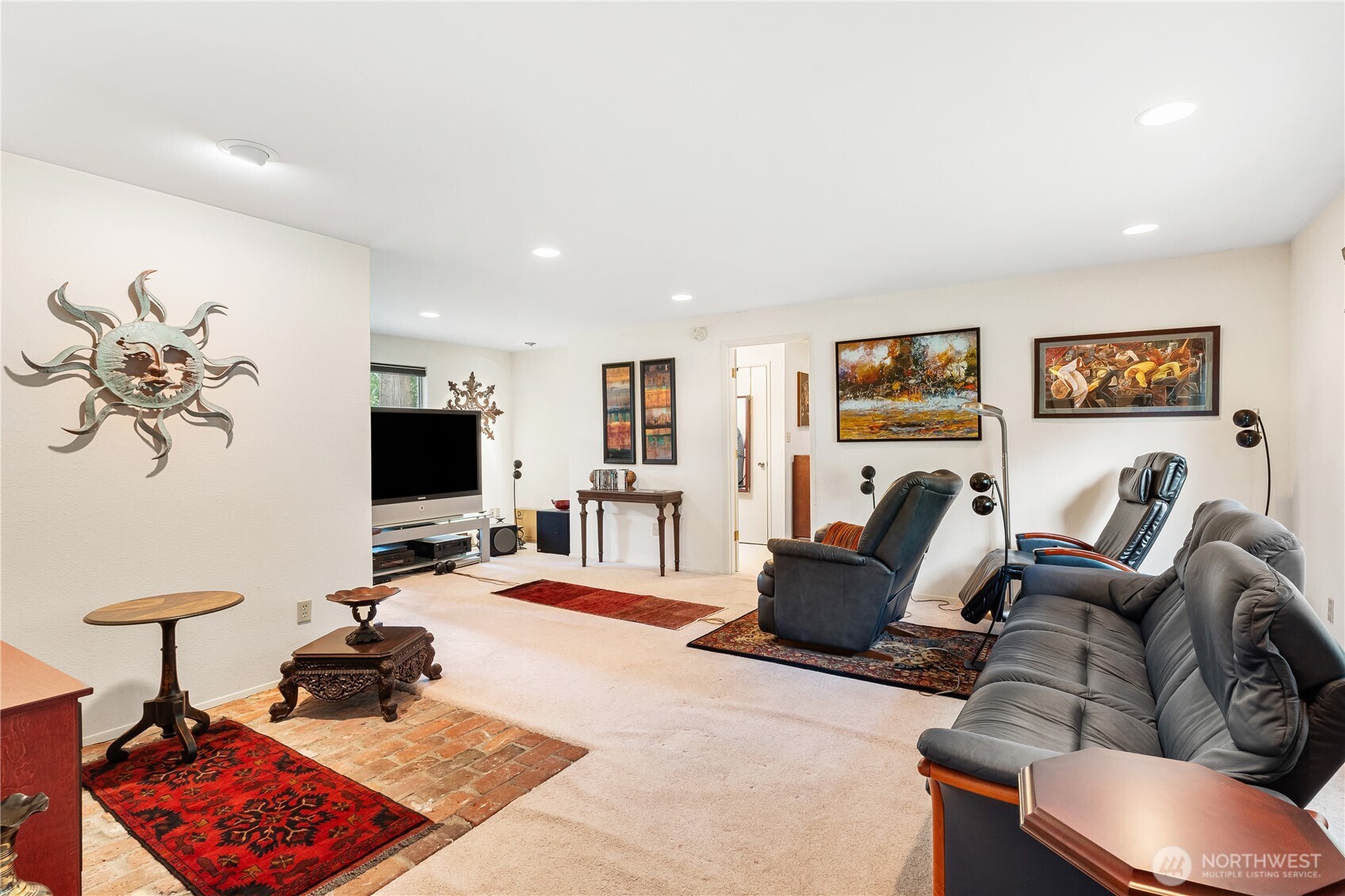 230 222nd Avenue NE Sammamish WA 98074