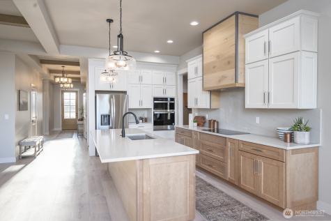 2053 H.2 Road Moses Lake WA 98837