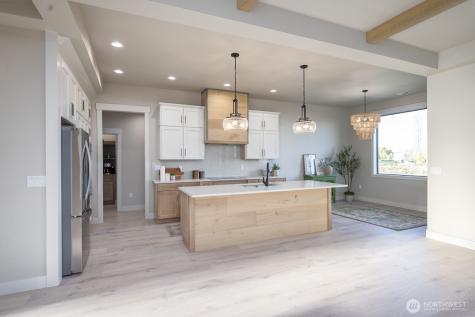 2053 H.2 Road Moses Lake WA 98837