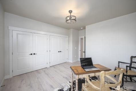 2053 H.2 Road Moses Lake WA 98837