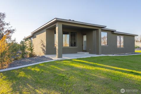 2053 H.2 Road Moses Lake WA 98837